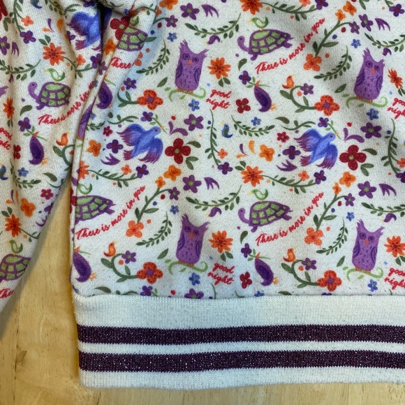 SOLD Disney Printed Crewneck Pullover Sweater | Kids 3T - Picture 3 of 4